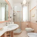 לינה וארוחת בוקר Calamoresca ארבאטקס