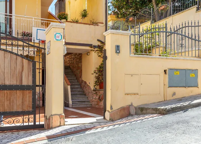 Alojamento de Acomodação e Pequeno-almoço Calamoresca Àrbatax